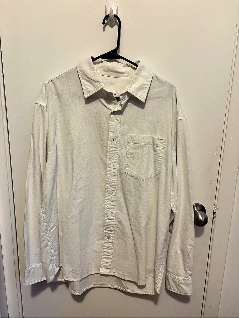 American Eagle Organic Cotton Long Sleeve Button-Down Shirt